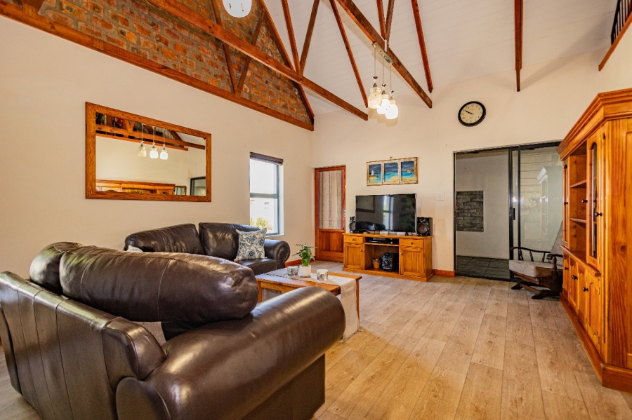 2 Bedroom Property for Sale in Rouxpark Western Cape